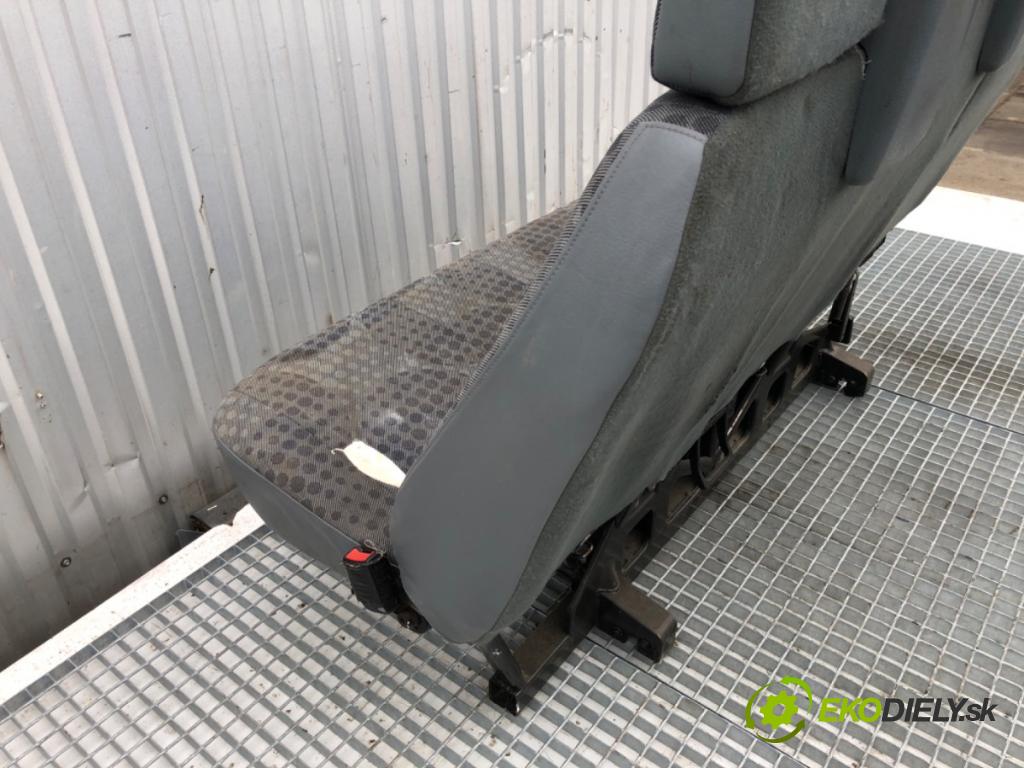 FORD TRANSIT V Autobus 2011 85 kW 2.2 TDCi 2198 Sedadlo zadný
