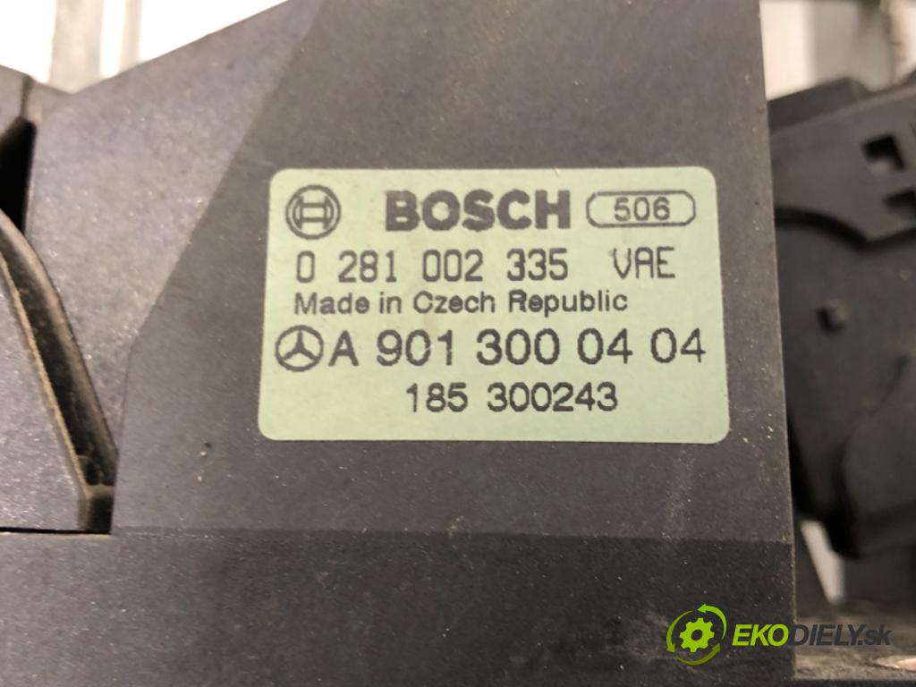 MERCEDES-BENZ W638 Autobus 1997 58 kW 108 D 2.3 (638.164) 2299 Potenciometer plynu A9013000404 (Potenciometer plynového pedálu)