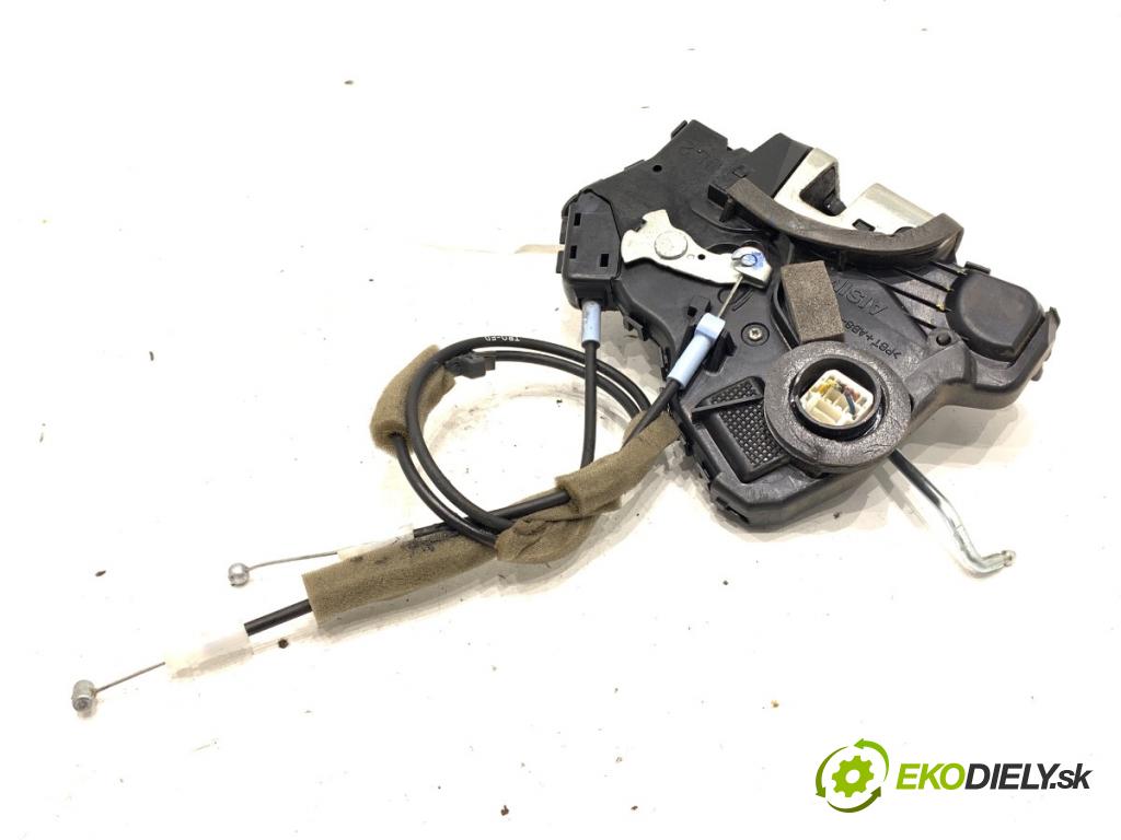 HONDA CIVIC IX liftback 2014 104 kW 1.8 i-VTEC (FK2) 1798 zámok dveře levý přední část