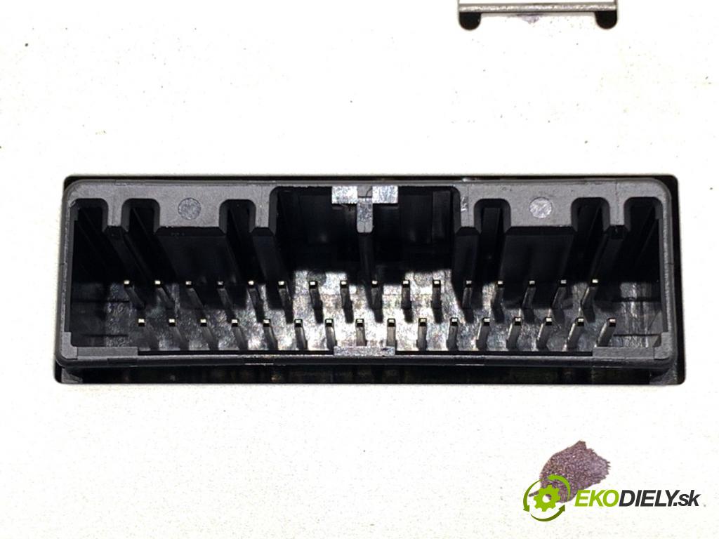 HONDA CIVIC IX liftback 2014 104 kW 1.8 i-VTEC (FK2) 1798 Dislpej 78260-TT0-G321-M1 (Prístrojová doska)