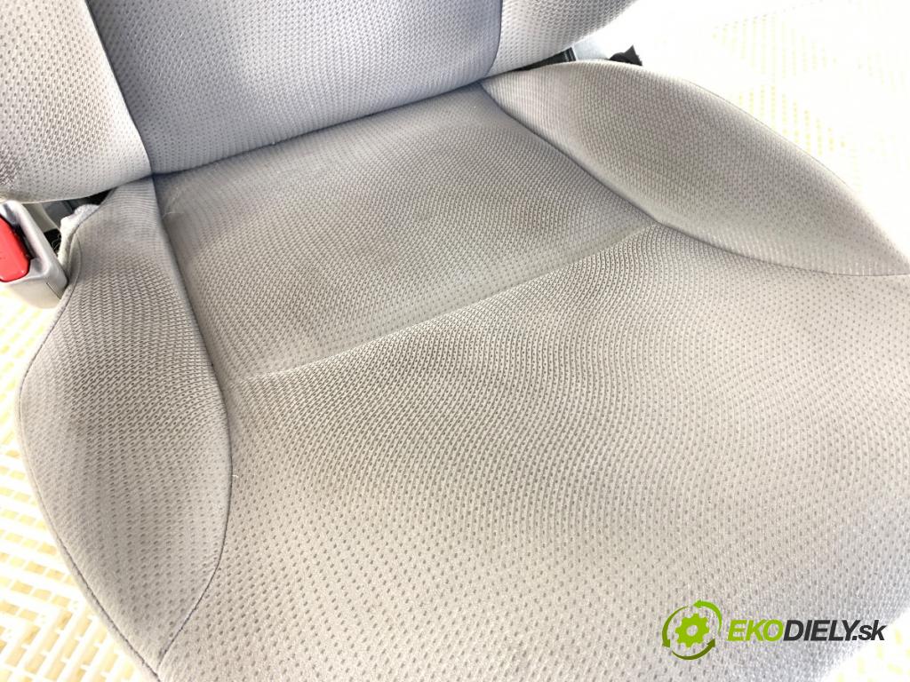 HONDA CIVIC IX liftback 2014 104 kW 1.8 i-VTEC (FK2) 1798 Sedadlo ľavy predný