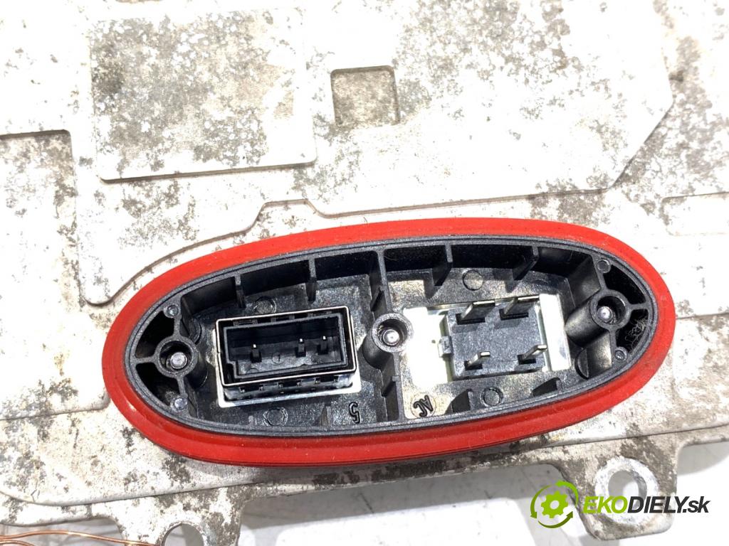 OPEL ASTRA J Kombi 2011 118 kW 2.0 CDTI (35) 1956 měnič XENON 5DV009720-00 (Měniče)