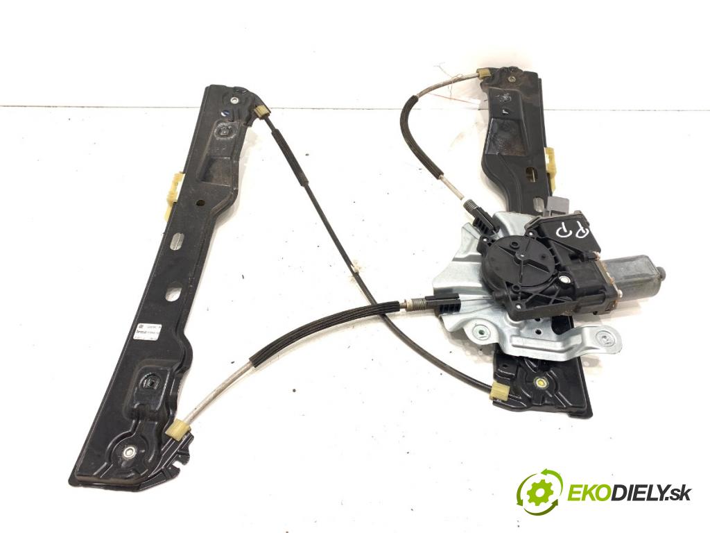 OPEL ASTRA J Kombi 2011 118 kW 2.0 CDTI (35) 1956 mechanismus okna pravý přední část 20951582