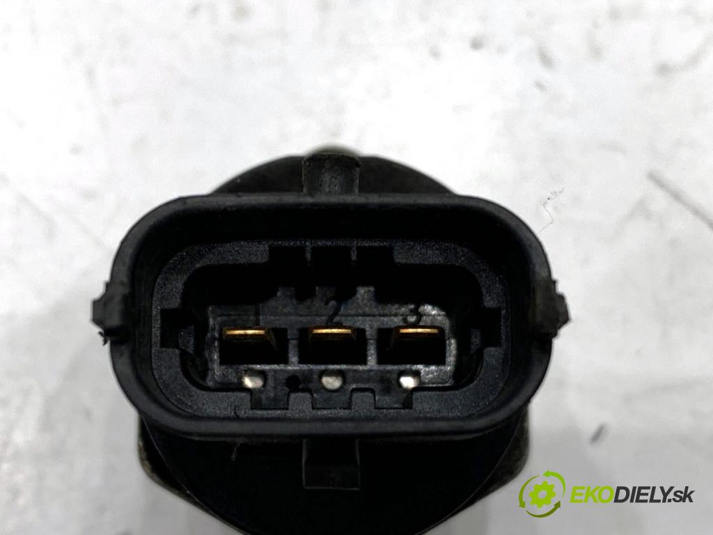 OPEL ASTRA J Kombi 2011 118 kW 2.0 CDTI (35) 1956 Snímač tlaku paliva 1928A00517 (Snímač)