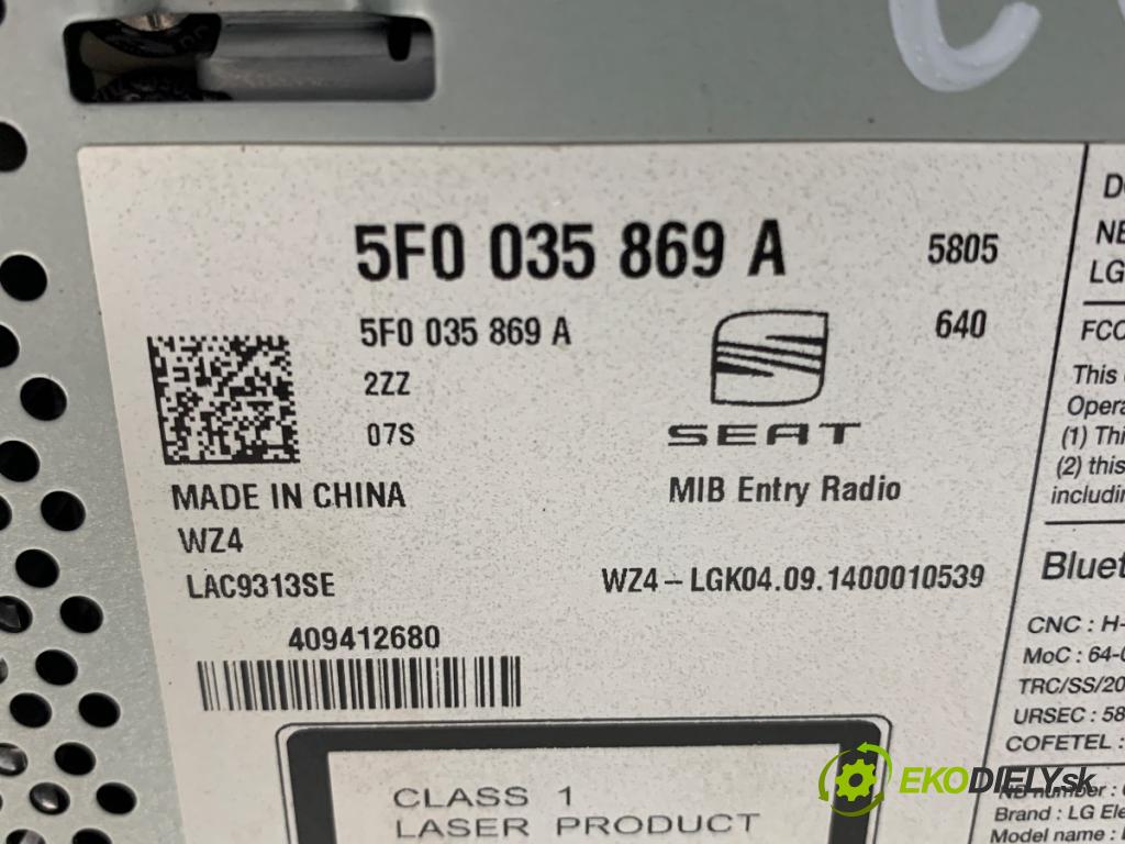 SEAT LEON III liftback 2014 77 kW 1.6 TDI 1598 RADIO 5F0035869A (Audio zariadenie)