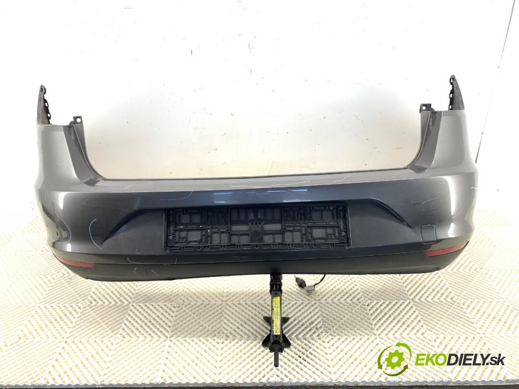 SEAT LEON III liftback 2014 77 kW 1.6 TDI 1598 nárazník zadní část  (Ostatné)