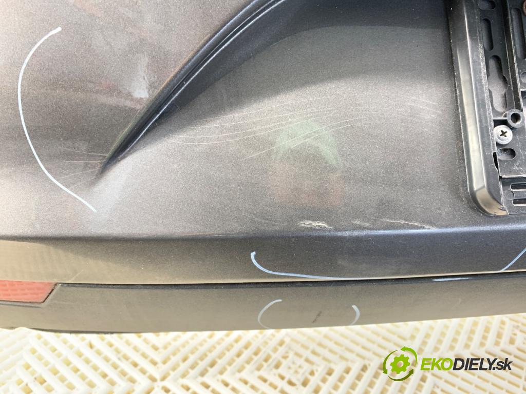 SEAT LEON III liftback 2014 77 kW 1.6 TDI 1598 nárazník zadní část  (Ostatné)