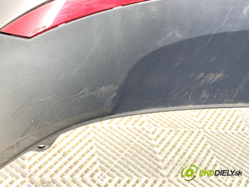 SEAT LEON III liftback 2014 77 kW 1.6 TDI 1598 nárazník zadní část  (Ostatné)