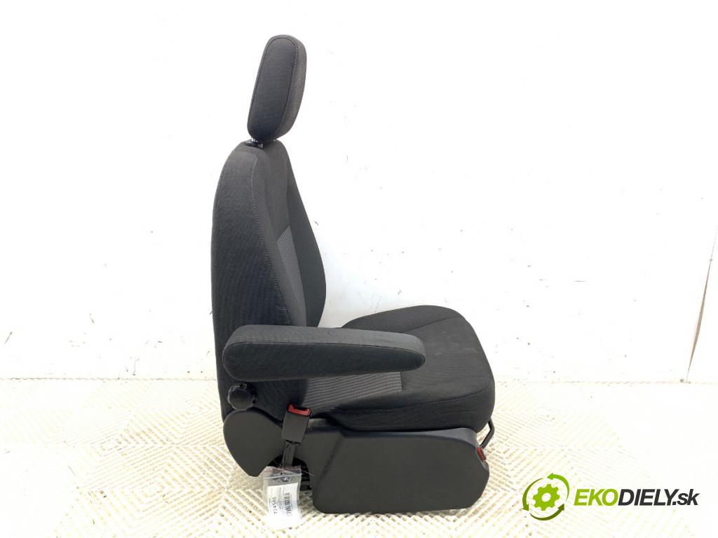 FORD TRANSIT CUSTOM I Autobus 2015 92 kW 2.2 TDCi 2198 Sedadlo ľavy predný