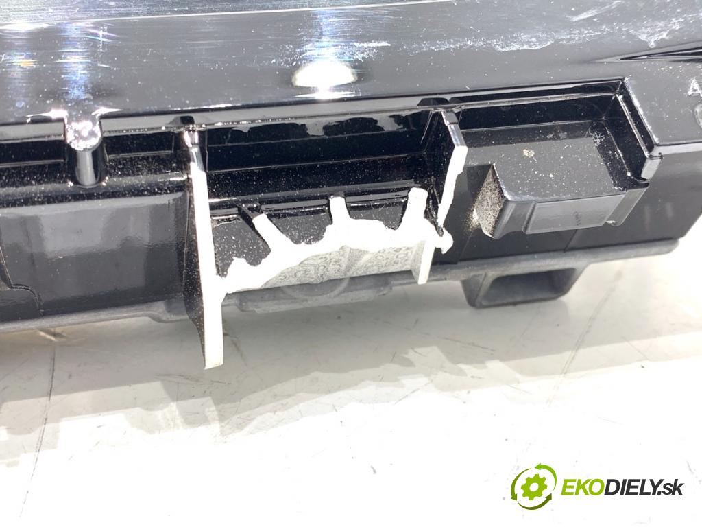 VW GOLF VIII liftback 2022 110 kW 1.5 TSI 1495 Prístrojovka 5H0920340C (Prístrojová doska)