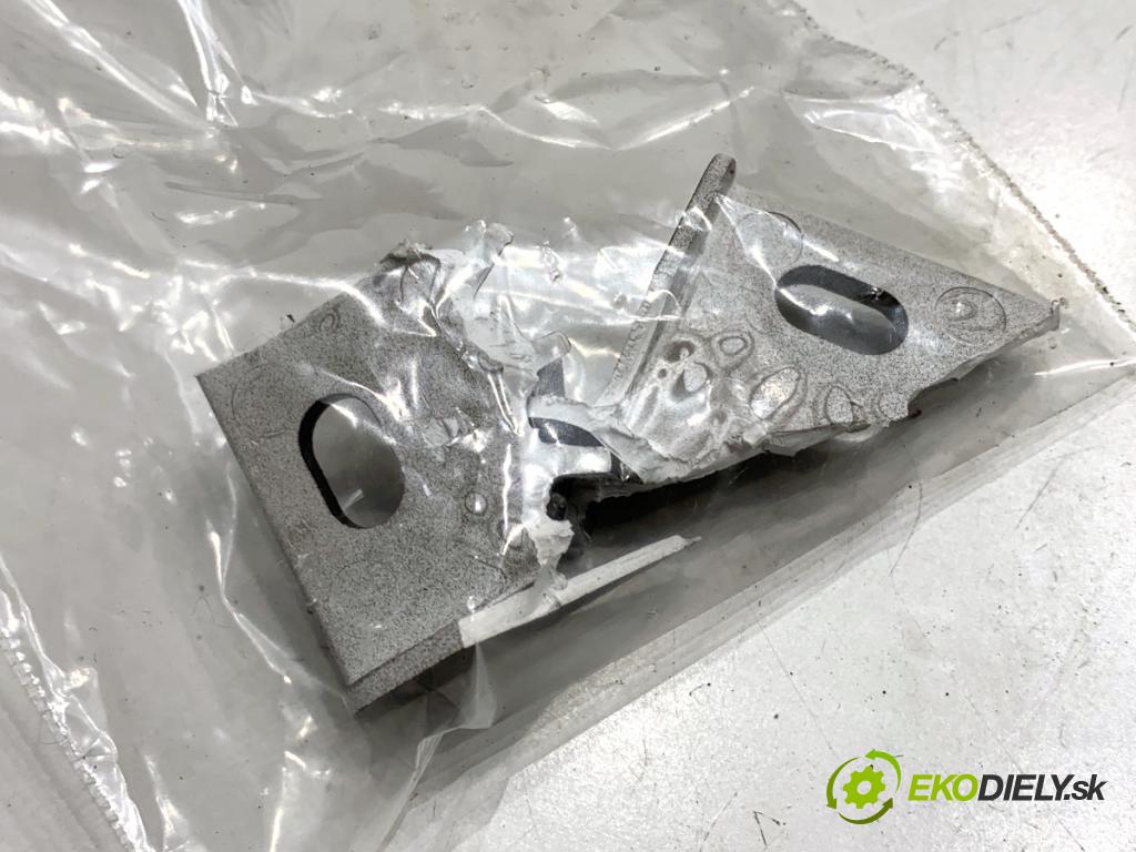 VW GOLF VIII liftback 2022 110 kW 1.5 TSI 1495 Prístrojovka 5H0920340C (Prístrojová doska)