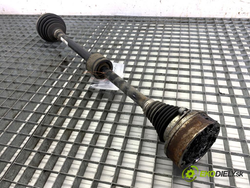 VW GOLF VIII liftback 2022 110 kW 1.5 TSI 1495 Poloos pravy predný 5Q0407272ED