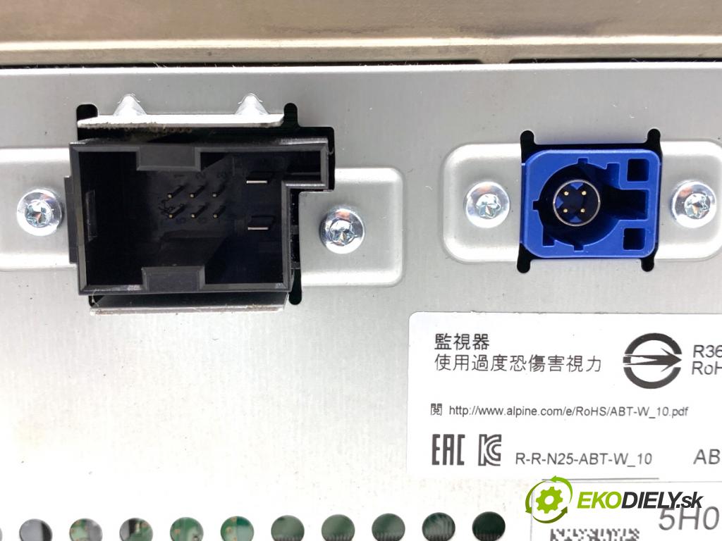 VW GOLF VIII liftback 2022 110 kW 1.5 TSI 1495 Dislpej 5H0919605B (Prístrojová doska)