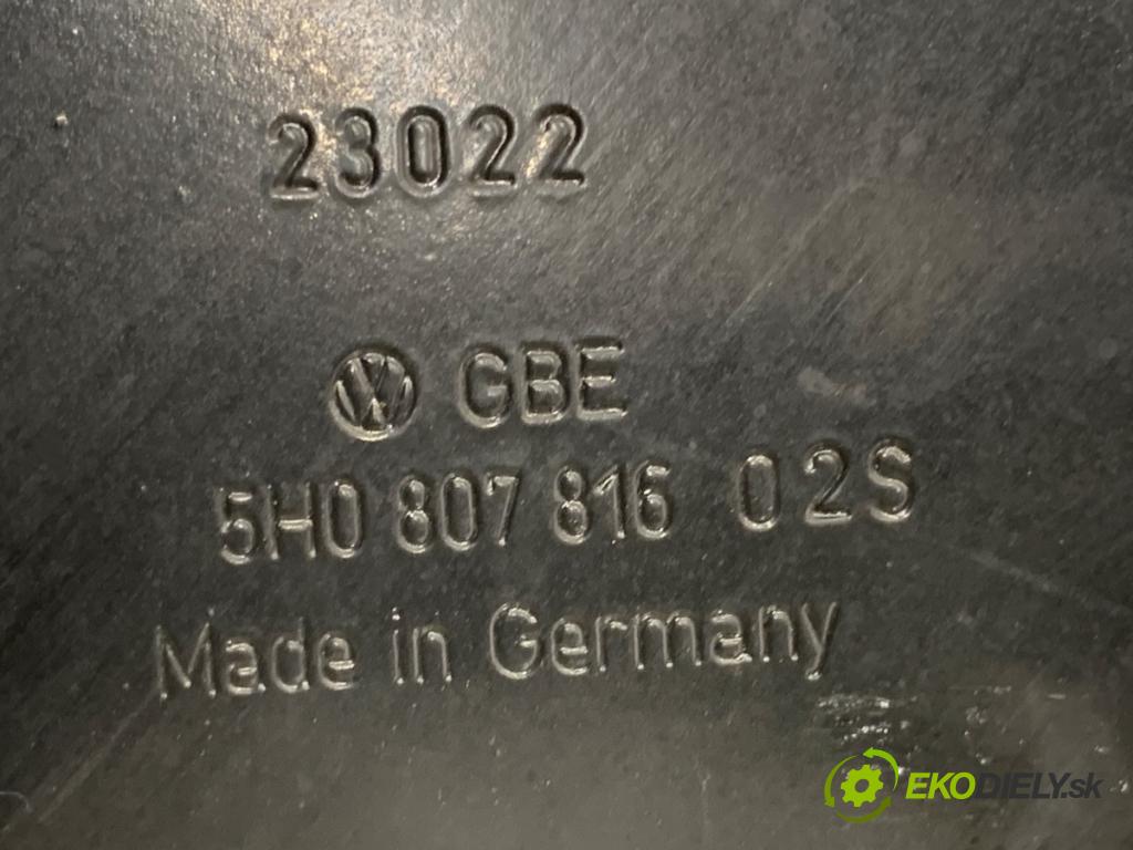 VW GOLF VIII liftback 2022 110 kW 1.5 TSI 1495 Výstuha nárazníka zad 5H0807816 (Výstuha zadná)