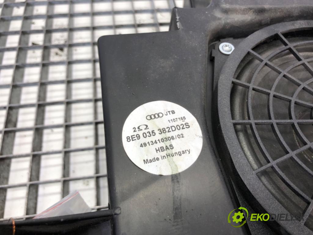 AUDI A4 B7 Kombi 2007 125 kW 2.0 TDI 1968 subwoofer 8E9035382D (Audio zariadenie)