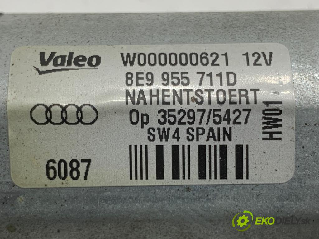 AUDI A4 B7 Kombi 2007 125 kW 2.0 TDI 1968 motor stěračů zadní část 8E9955711D