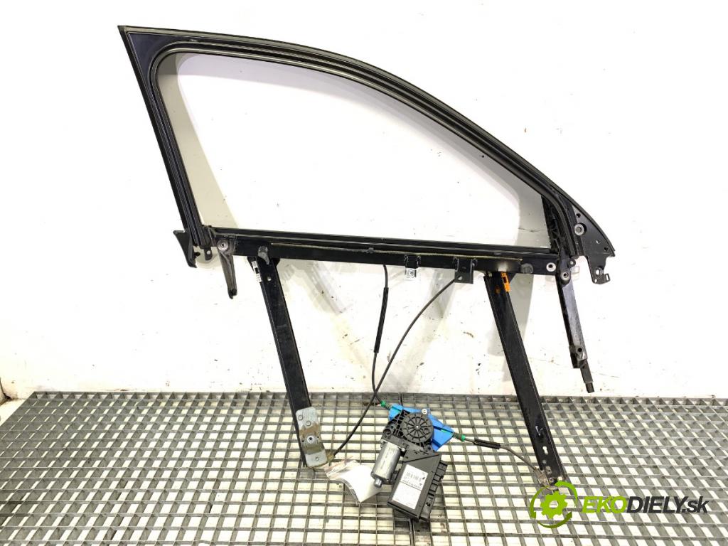 AUDI A4 B7 Kombi 2007 125 kW 2.0 TDI 1968 mechanismus okna levý přední část 8E1959801H