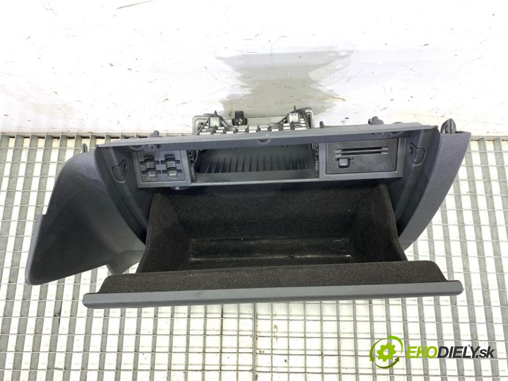 VW GOLF VII liftback 2016 81 kW 1.6 TDI 1598 Priehradka, kastlík spolujazdca 5G1857290 (Priehradka (kastlík))