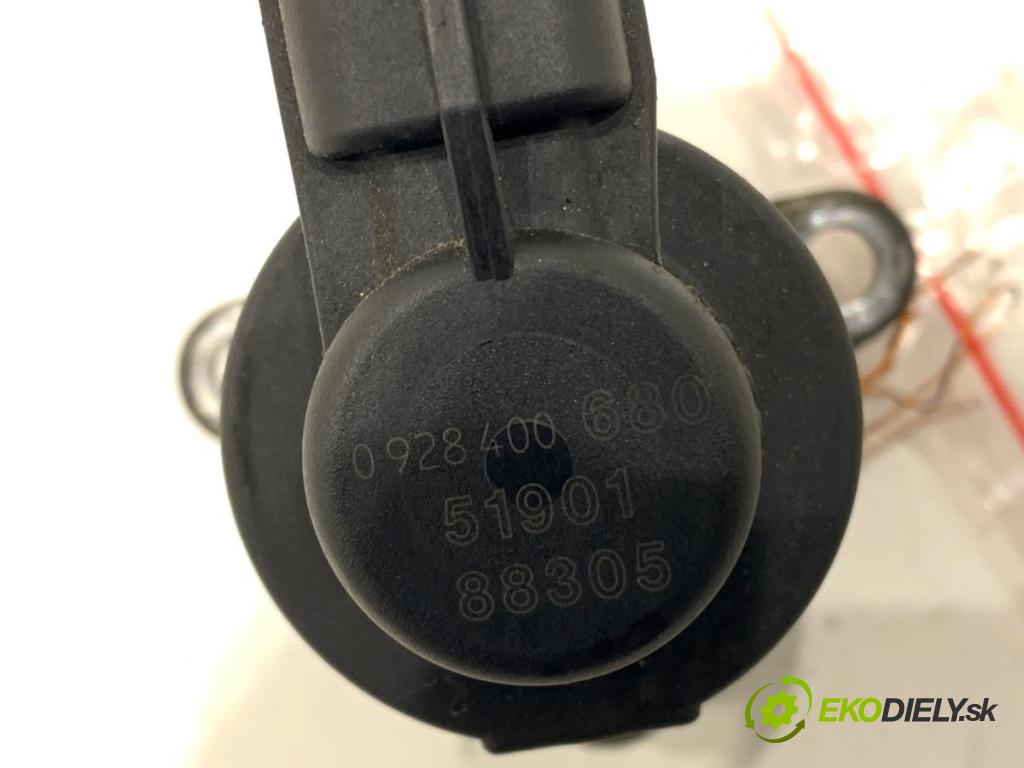 ALFA ROMEO 159 sedan 2008 110 kW 1.9 JTDM 16V (939AXC1B, 939AXC12) 1910 Regulátor tlaku paliva 0928400680 (Palivový systém ostatné)