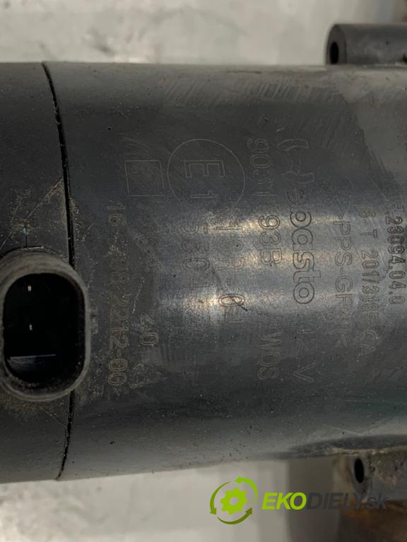 VW GOLF VII liftback 2016 81 kW 1.6 TDI 1598 DALŠÍ: Pumpa vody 9031193B (Vodná pumpa)