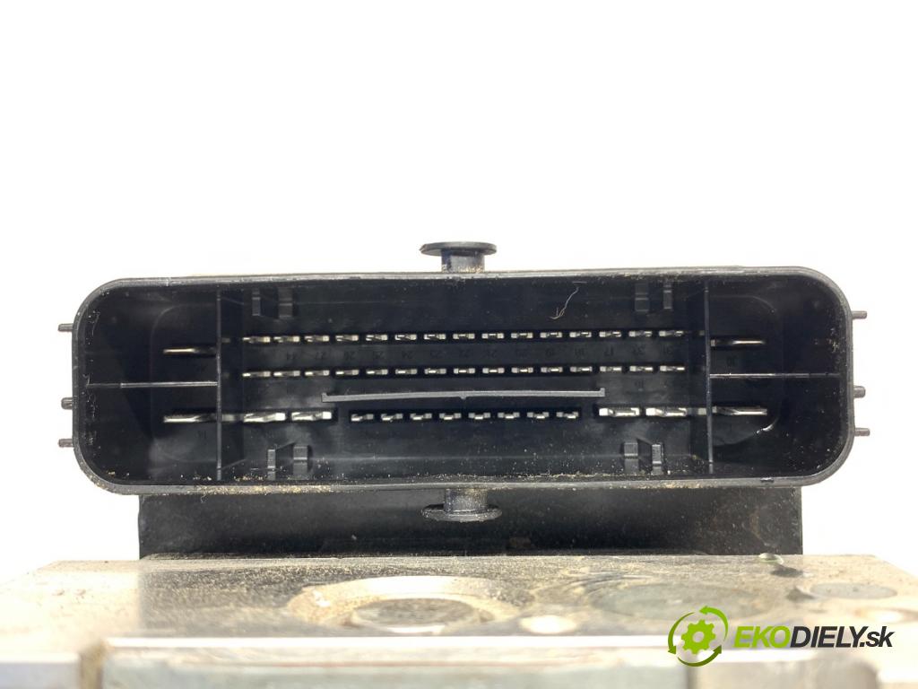 VW TOURAN nadwozie wielkoprzestrzenne (MPV) 2021 110 kW 1.5 TSI 1495 Pumpa ABS 5Q0614517GE (Pumpa ABS)