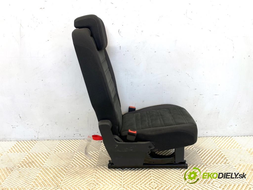 VW TOURAN nadwozie wielkoprzestrzenne (MPV) 2021 110 kW 1.5 TSI 1495 Sedadlo zad