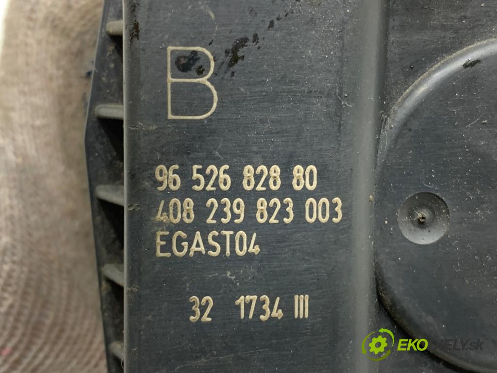 PEUGEOT 407 sedan 2004 85 kW 1.8 (6D6FZB) 1749 Škrtiaca klapka 9652682880 (Škrtiaca klapka)