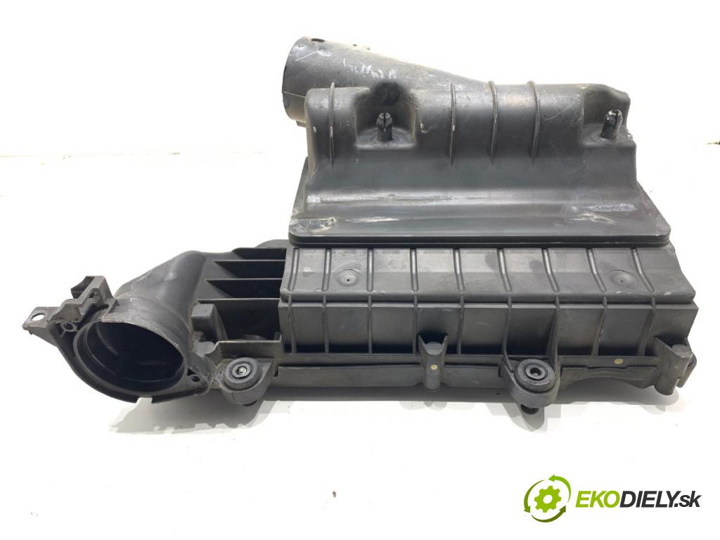 FORD FIESTA MK6 liftback 2003 50 kW 1.4 TDCi 1399 Obal filtra vzduchu 9647501680 (Obal vzduchového filtra)
