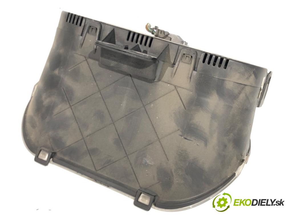 FORD FIESTA MK6 liftback 2003 50 kW 1.4 TDCi 1399 Prístrojovka 2S6F-10849-NF (Prístrojová doska)