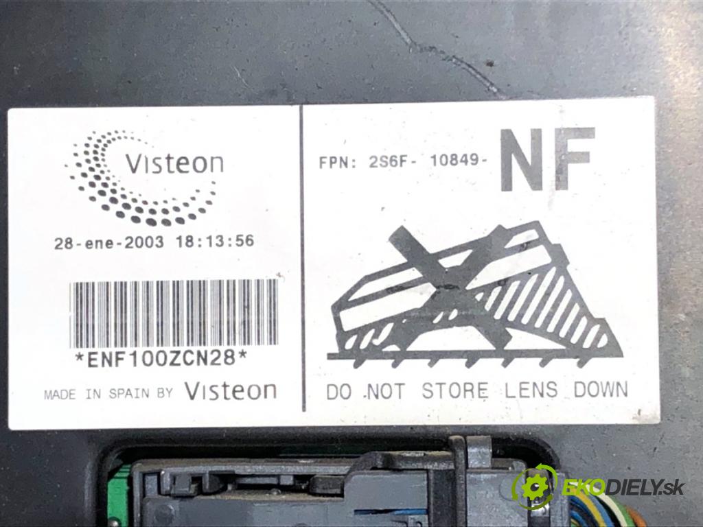 FORD FIESTA MK6 liftback 2003 50 kW 1.4 TDCi 1399 Prístrojovka 2S6F-10849-NF (Prístrojová doska)