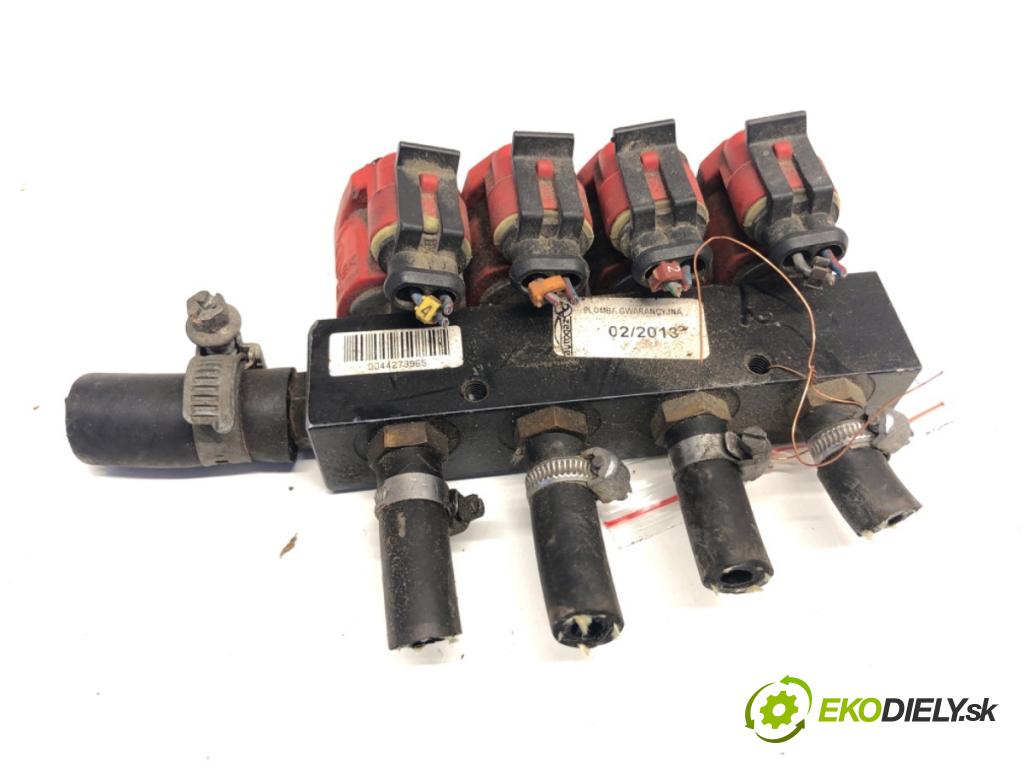 PEUGEOT 407 sedan 2004 85 kW 1.8 (6D6FZB) 1749 vstrekovač LPG 67R010104