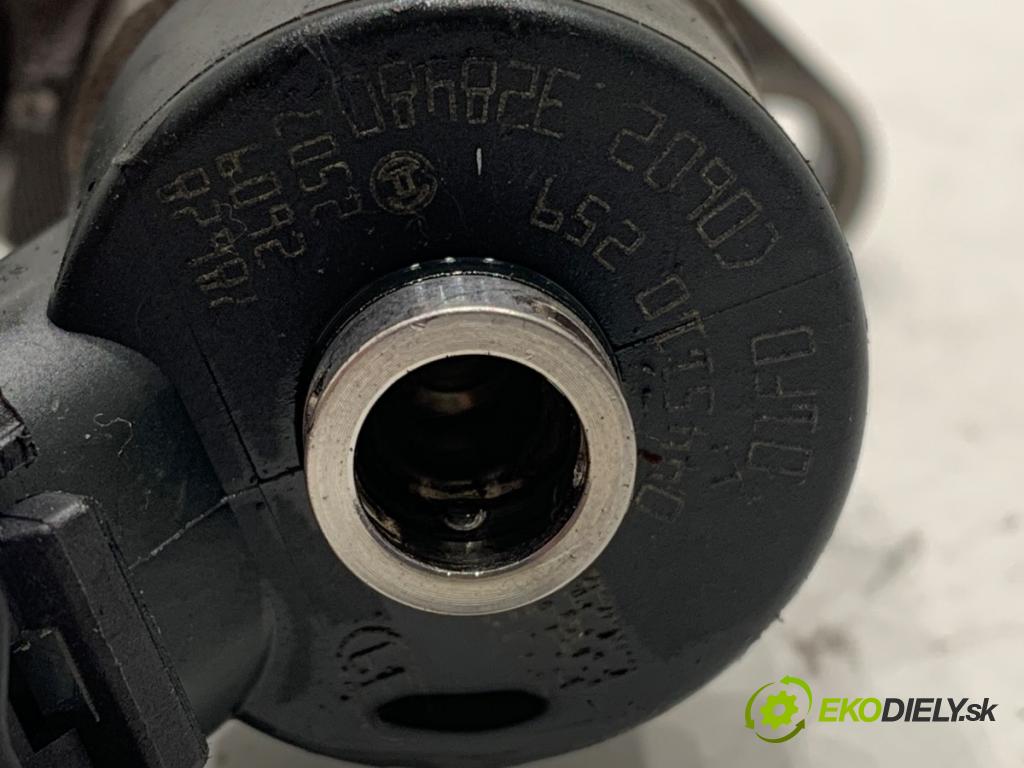 CITROEN C4 PICASSO I nadwozie wielkoprzestrzenne (MPV) 2007 80 kW 1.6 HDi 1560 vstrekovač 0445110259 (Vstrekovač paliva)