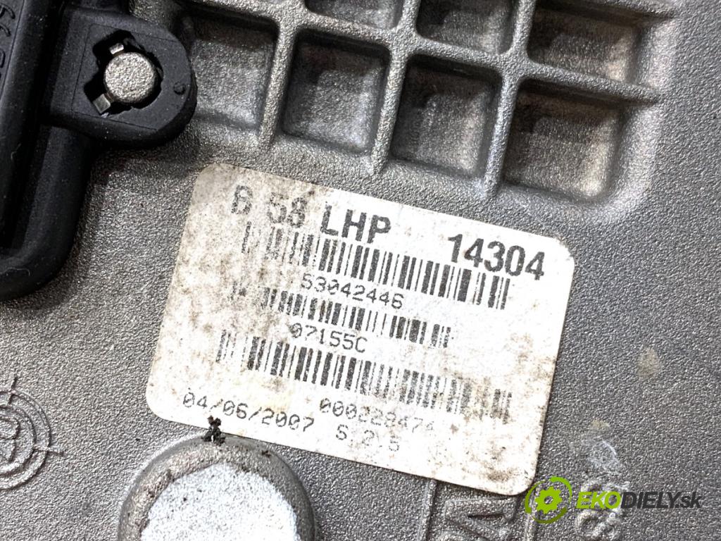 CITROEN C4 PICASSO I nadwozie wielkoprzestrzenne (MPV) 2007 80 kW 1.6 HDi 1560 mechanismus stěračů pravý přední část 9654063280