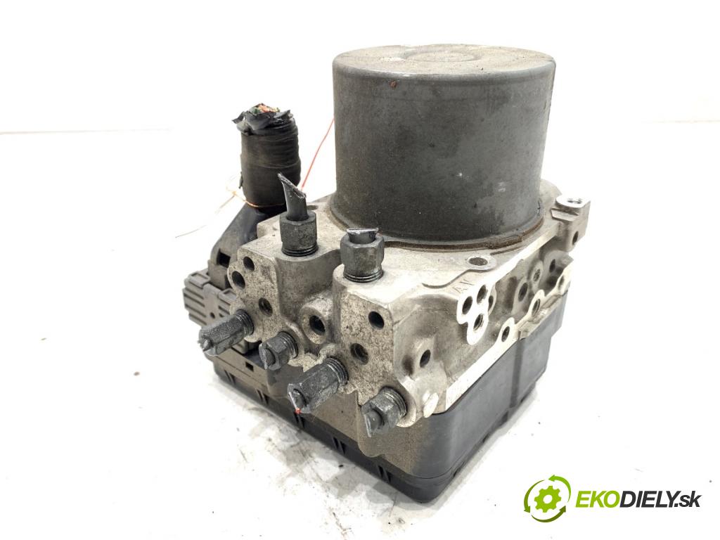 MAZDA 6 GJ Kombi 2013 110 kW 2.2 D 2191 pumpa ABS 133800-5670 (Pumpy brzdové)
