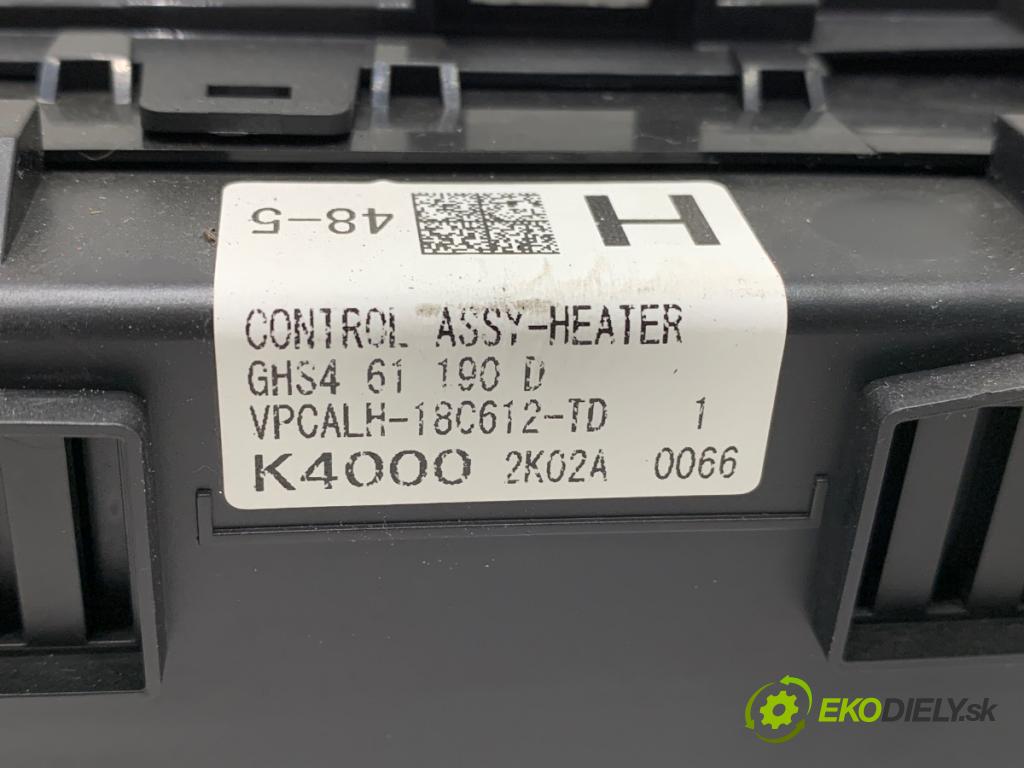 MAZDA 6 GJ Kombi 2013 110 kW 2.2 D 2191 Panel ovládania kúrenia GHS461190D (Prepínacie páčky pod volantom)
