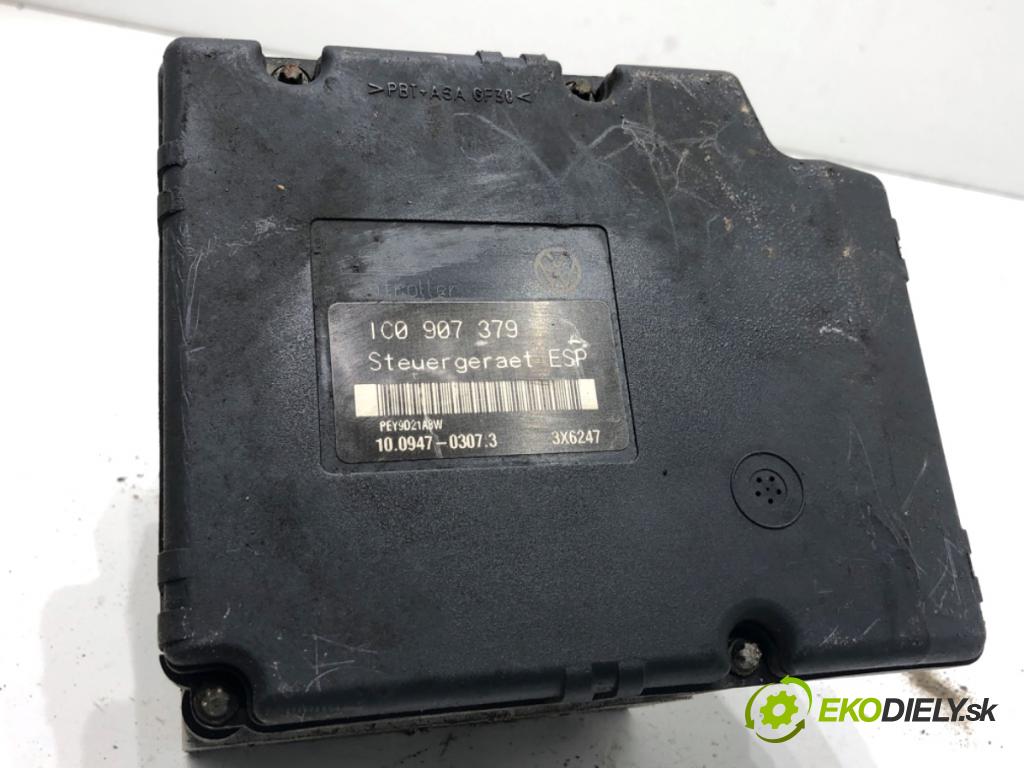 VW BORA Kombi 1999 110 kW 2.3 V5 2324 Pumpa ABS 6X0614517 (Pumpa ABS)