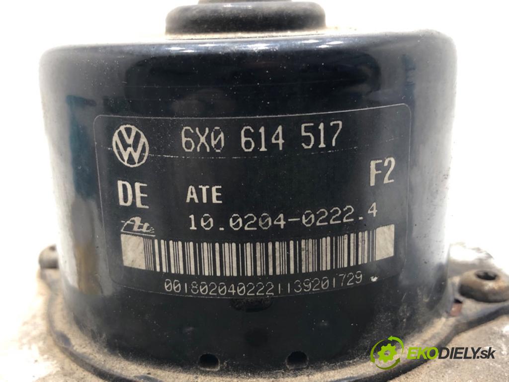 VW BORA Kombi 1999 110 kW 2.3 V5 2324 Pumpa ABS 6X0614517 (Pumpa ABS)