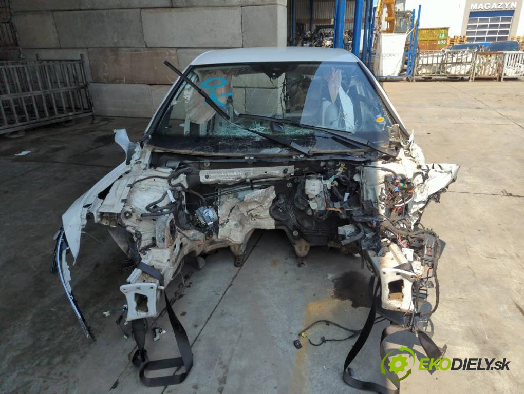 VW GOLF VIII liftback 2022 110 kW 1.5 TSI 1495 KAROSERIA ČTVRŤÁK blatník zadní část levý pravý práh střecha PODŁUŻNICA levý pravý