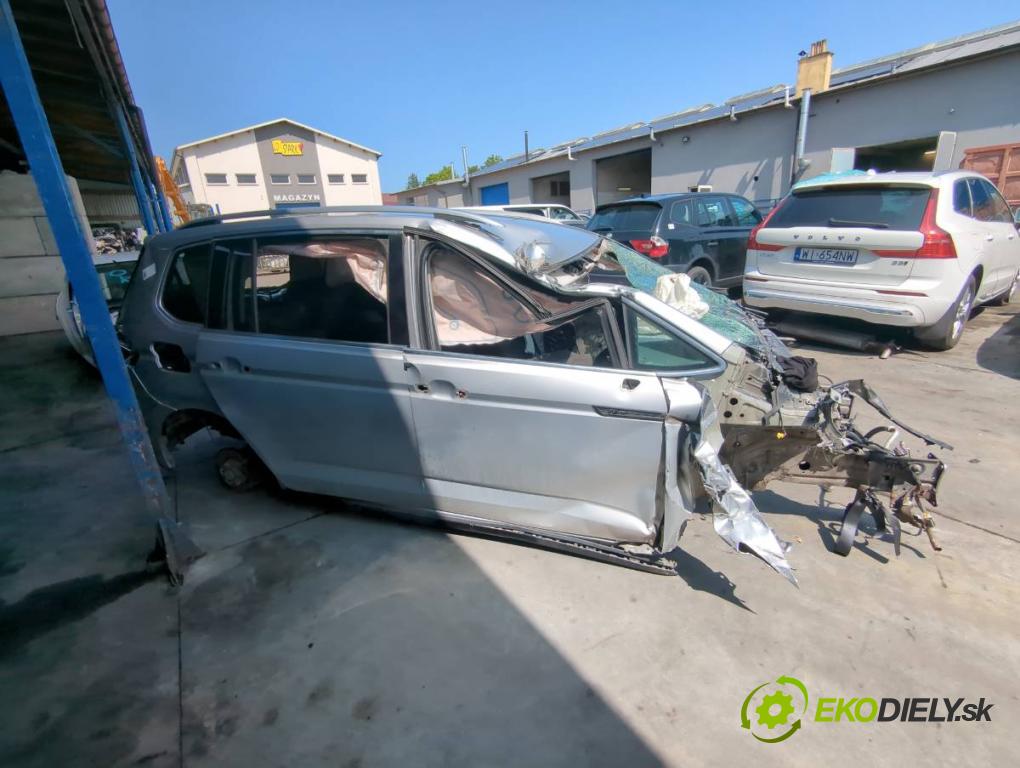 VW TOURAN nadwozie wielkoprzestrzenne (MPV) 2021 110 kW 1.5 TSI 1495 KAROSERIA ČTVRŤÁK blatník zadní část levý pravý práh střecha PODŁUŻNICA levý pravý