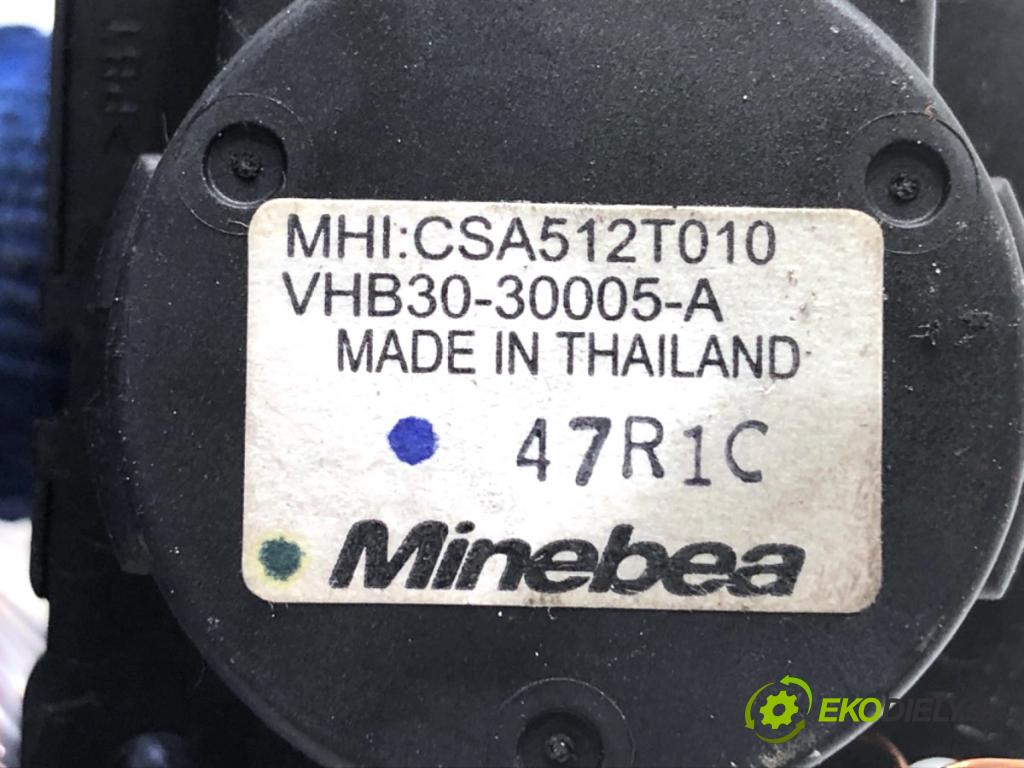 MITSUBISHI ASX SUV 2014 110 kW 1.8 DI-D 4WD 1798 motor topení CSA512T010