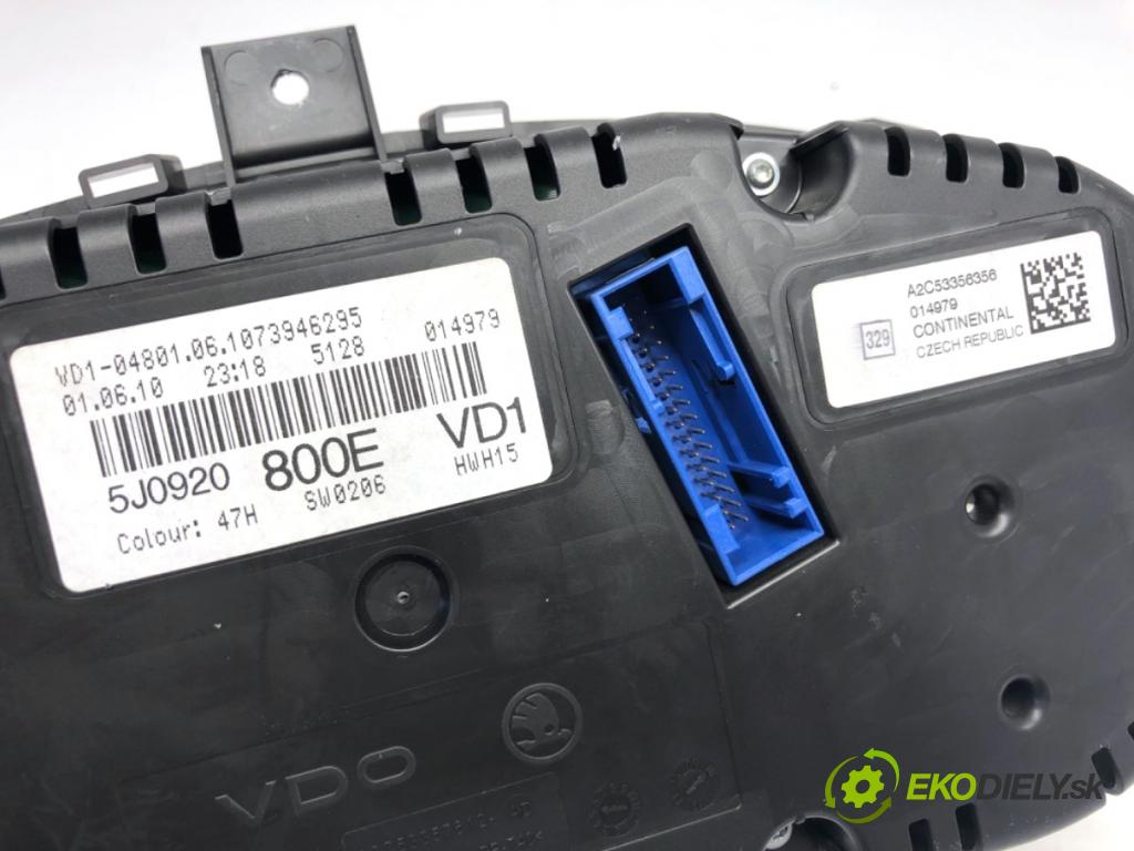 SKODA FABIA II liftback 2010 44 kW 1.2 1198 Prístrojovka 5J0920800E (Prístrojová doska)