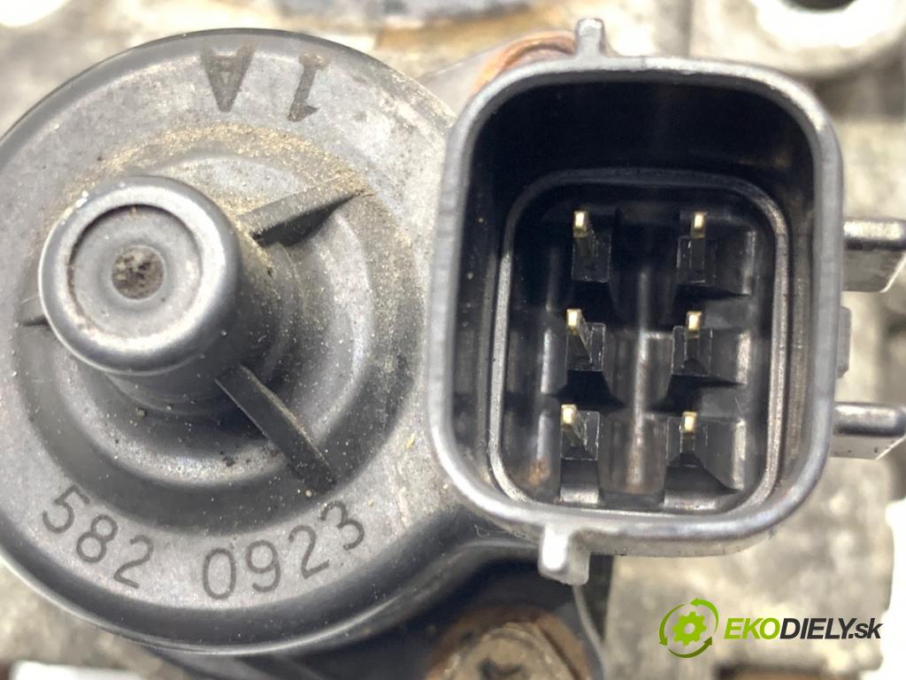 MITSUBISHI LANCER VII sedan 2005 99 kW 2.0 (CS9A) 1997 Škrtiaca klapka  (Škrtiaca klapka)