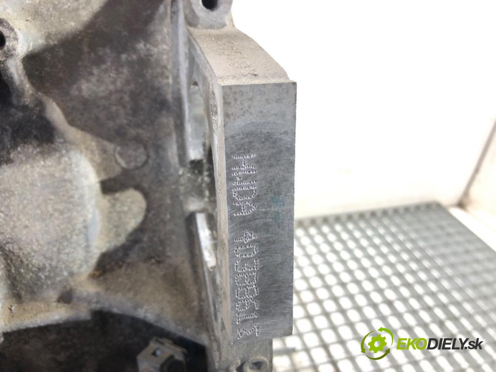 FORD FOCUS II liftback 2006 74 kW 1.6 1596 motor HWDA (Motor)