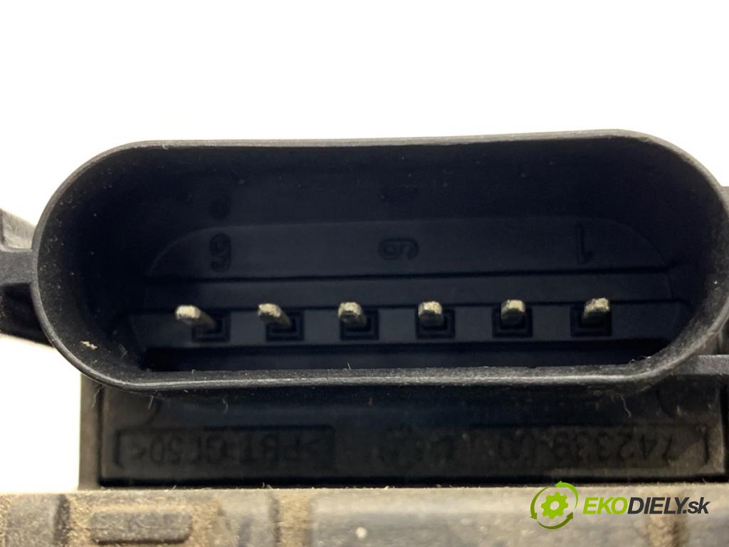 FORD FOCUS II liftback 2006 74 kW 1.6 1596 Potenciometer plynu 4M51-9F836-AH (Potenciometer plynového pedálu)