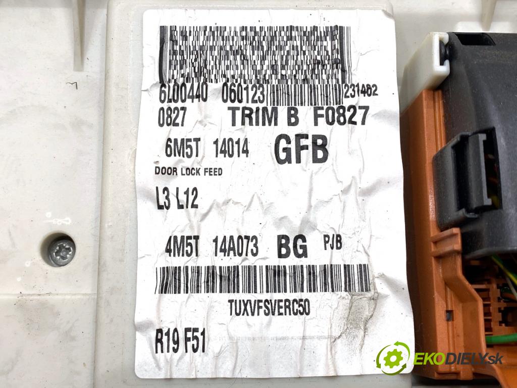 FORD FOCUS II liftback 2006 74 kW 1.6 1596 modul BSI 4M5T-14A073-BG (Pojistkové skříňky)