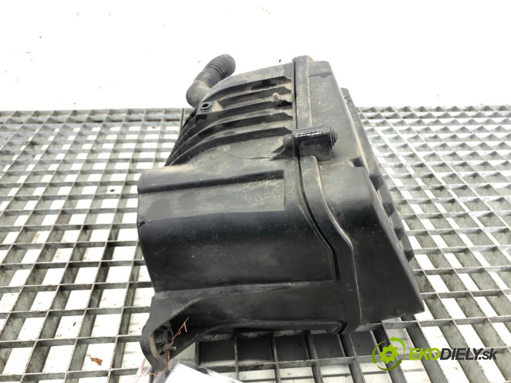 AUDI A3 8P liftback 2003 75 kW 1.6 1595 Obal filtra vzduchu 1F0129607 (Obal filtra vzduchu)