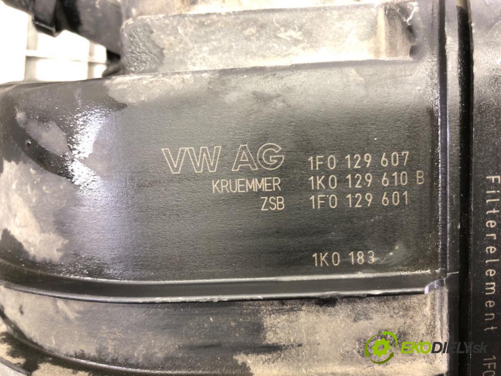 AUDI A3 8P liftback 2003 75 kW 1.6 1595 Obal filtra vzduchu 1F0129607 (Obal filtra vzduchu)