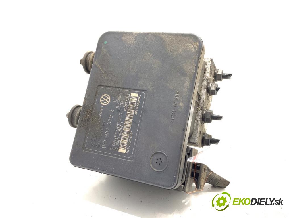 AUDI A3 8P liftback 2003 75 kW 1.6 1595 pumpa ABS 1K0907379K (Pumpy brzdové)
