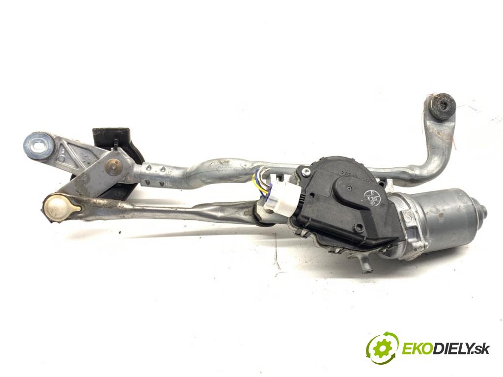 TOYOTA YARIS III liftback 2013 51 kW 1.0 (KSP130_) 998 Mechanizmus stieračov predný 85110-0D190 (Motorček stieračov predný)