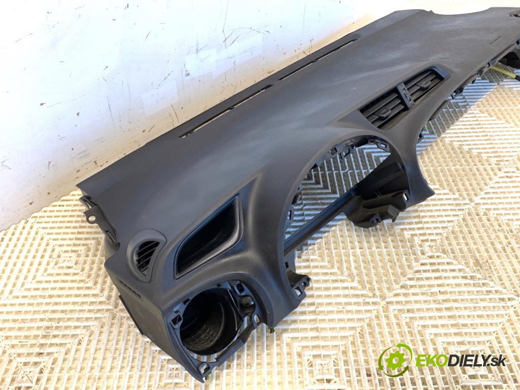 TOYOTA YARIS III liftback 2013 51 kW 1.0 (KSP130_) 998 Palubná doska silentbloku pasy 55085-0D010 45019-0D420